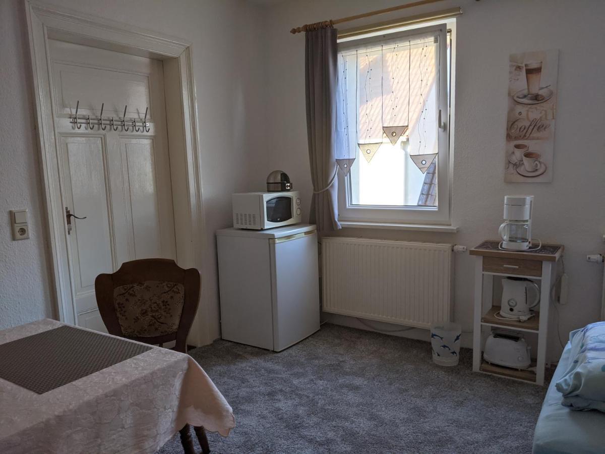 Ferienwohnung In Der Altstadt Von Coswig Anhalt Gaestezimmer Bagian luar foto